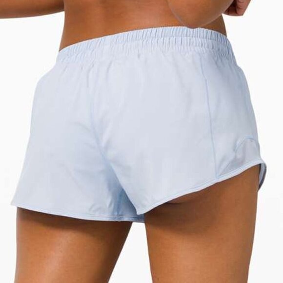 Lululemon Hotty Hot Short II *2.5" - 12 Daydream - Picture 2 of 6